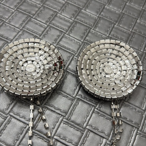 Nipple Cover Shiny Rhinestone Nipple Cover Reusable Self-Adhesive one size - Picture 3 of 3